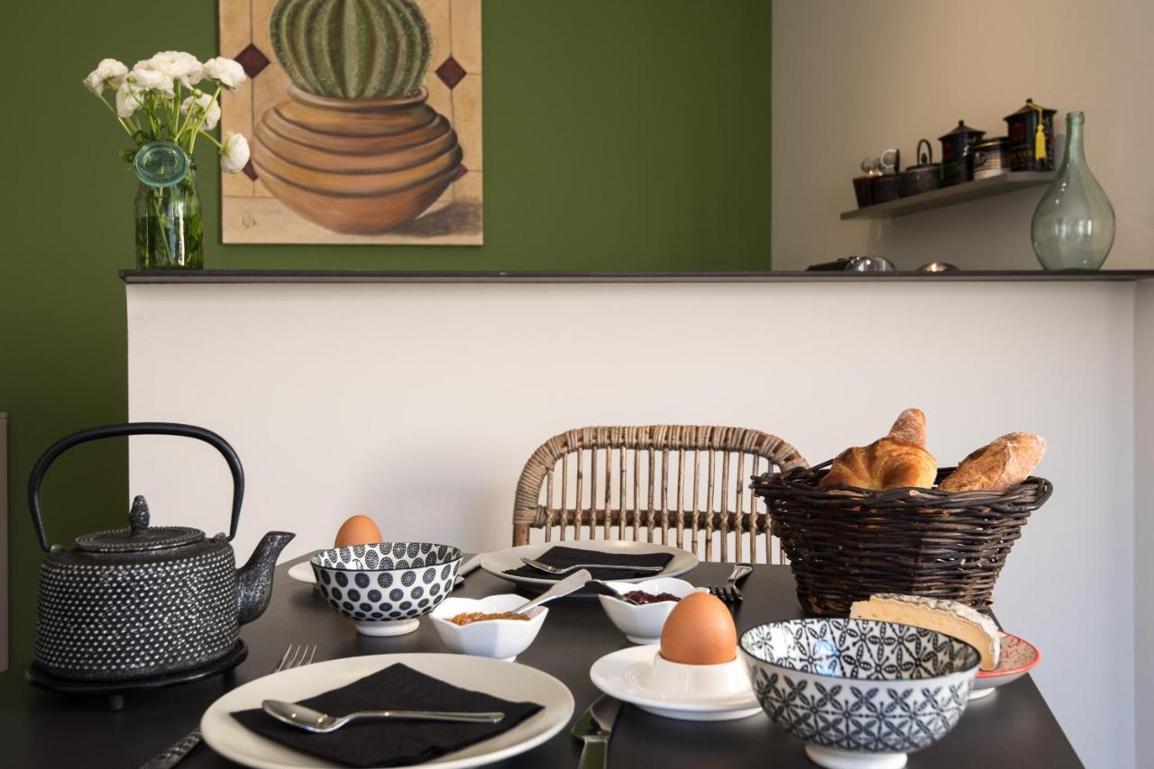 Bed and Breakfast Sur Le Quai Carcasona Exterior foto
